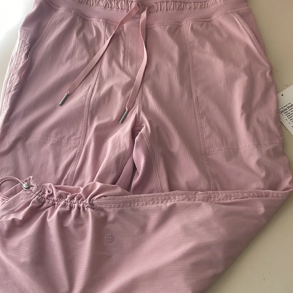 Lululemon Dance Studio Pant Crop Pink Haze Size 6 New - Picture 5 of 6